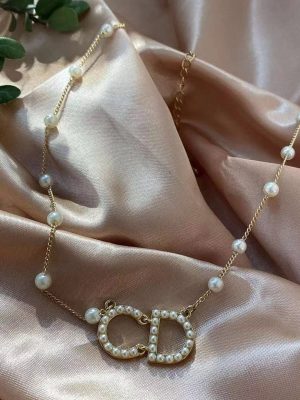 Replica Designer Dior Fashion Imitation Pearl Letter Necklace