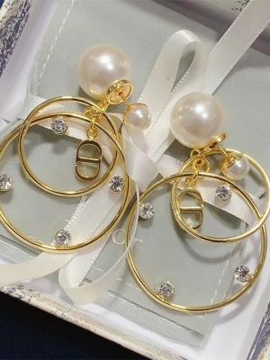 Replica Designer Dior Fashion Metal Hoop Imitation Pearl Earrings