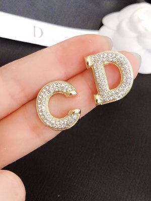Replica Designer Dior Simple Rhinestone Letter Stud Earrings