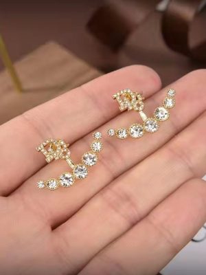 Replica Designer Dior Simple Rhinestone Letter Stud Earrings