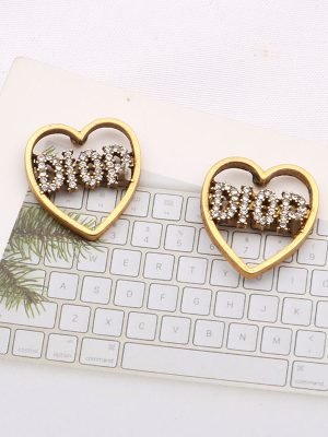 Replica Designer Dior Vintage Heart Letter Rhinestone Stud Earrings