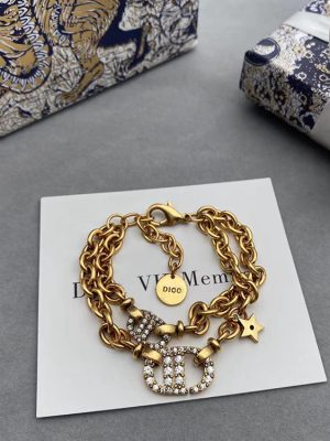 Replica Designer Dior Vintage Rhinestone Letter Double Bracelet