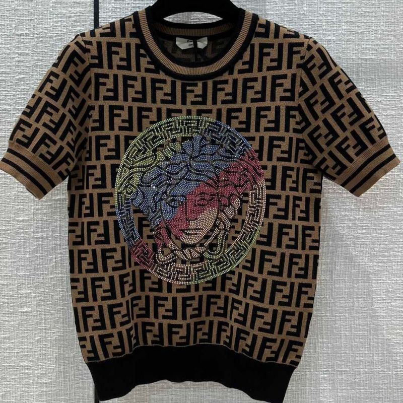 Replica Designer FENDI Women F Letter Baroque Short-Sleeved Knitted Retro Top