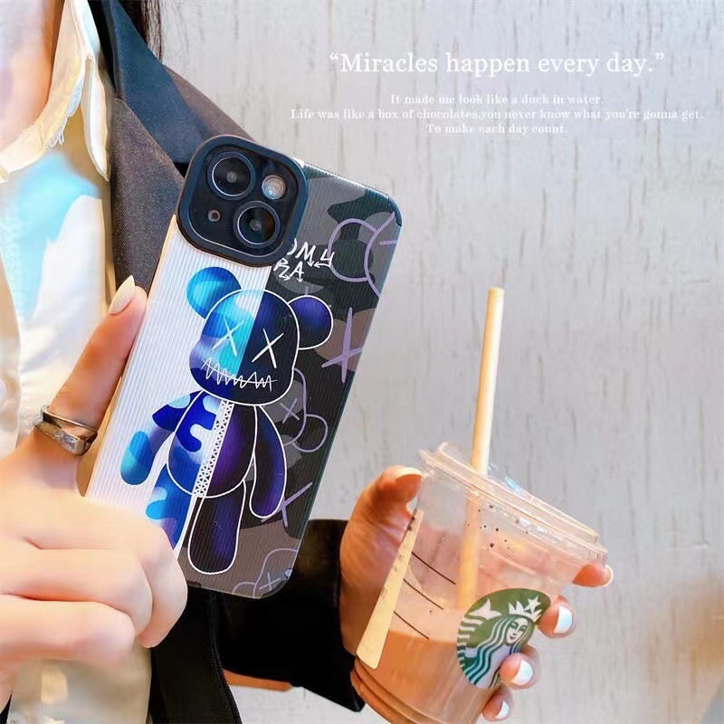 Replica Designer Fashion Black White Camouflage Bear Iphone Apple 12 Mobile Phone Case