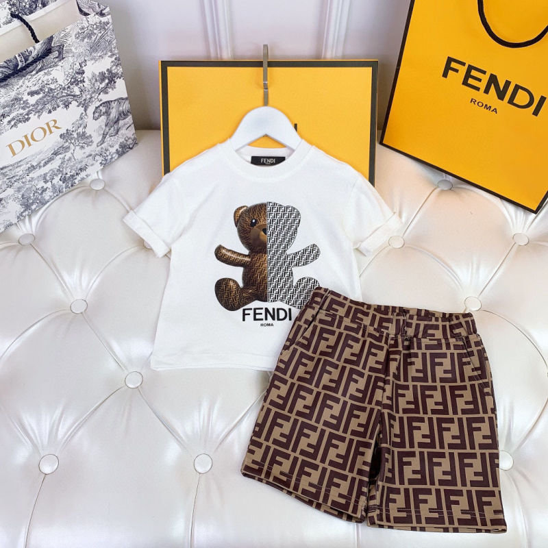 Replica Designer Fendi Kids Boys Girls Short-Sleeved Bear Print T-Shirts And Shorts 2piece Set
