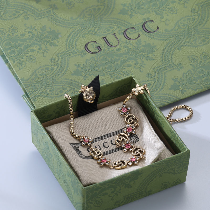 Replica Designer Gucci Tiger Head Necklace