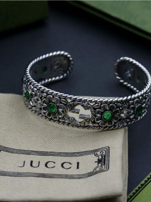 Replica Designer Gucci Vintage Daisy Bracelet