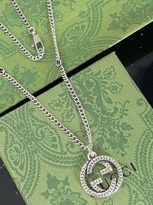 Replica Designer Gucci Vintage Letter Pendant Interlocking Snake Necklace