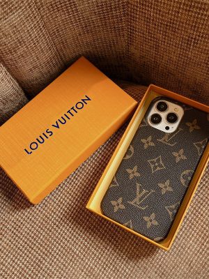 Replica Designer Louis Vuitton Old Flower Imitation Leather Mobile Phone Protective Cover