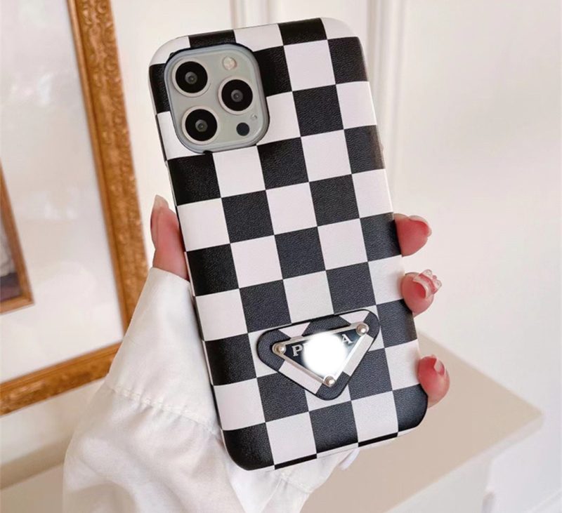 Replica Designer Prada Checkerboard Half Pack Shell Mobile Phone Case