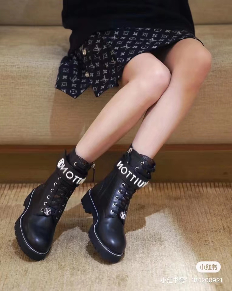 Replica Lv Shoes 16OR794